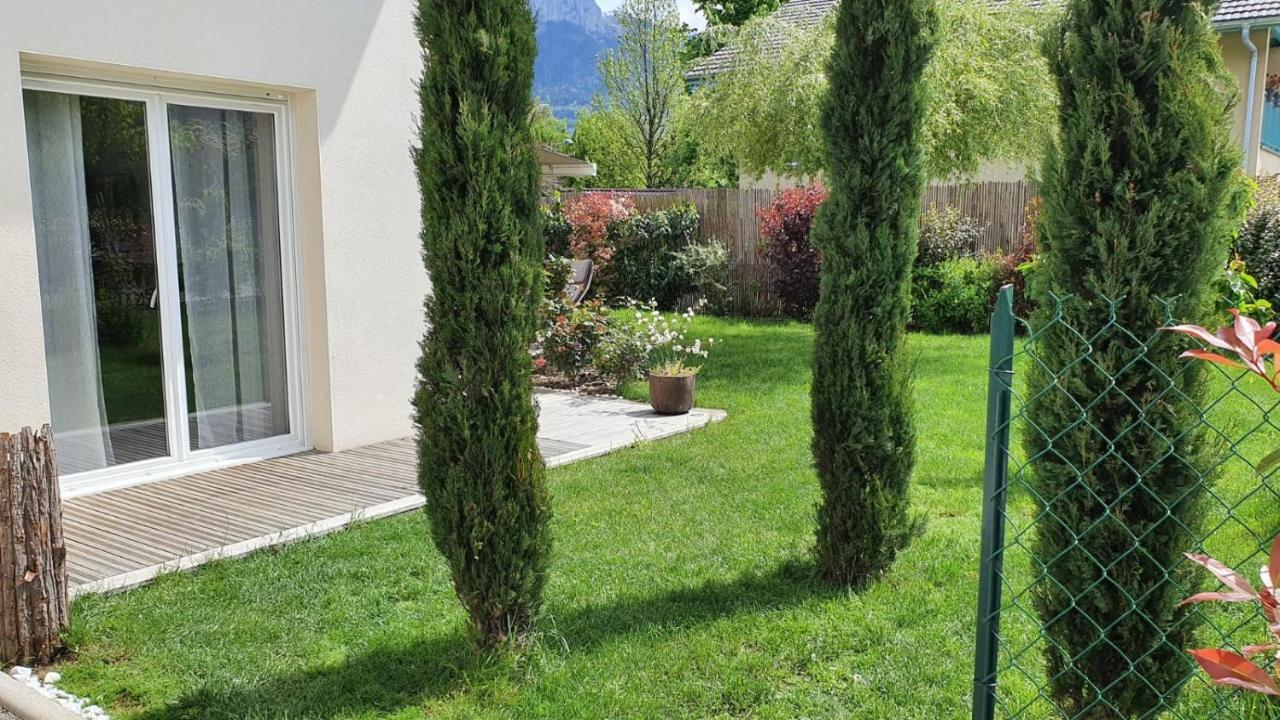 La Maison Du Port, Une Exclusivite Lla Selections By Location Lac Annecy サン・ジョリオ エクステリア 写真