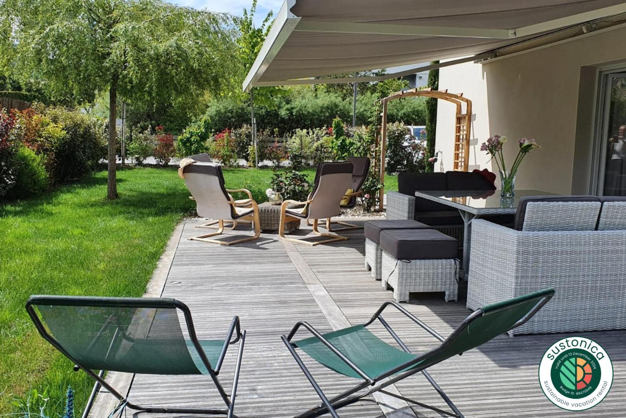 La Maison Du Port, Une Exclusivite Lla Selections By Location Lac Annecy サン・ジョリオ エクステリア 写真