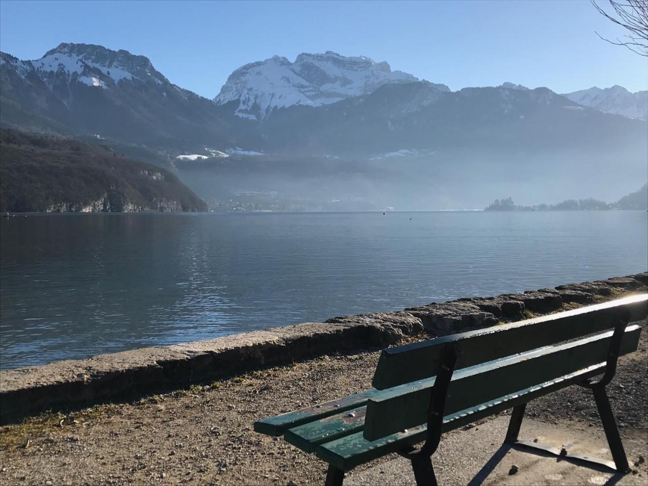 La Maison Du Port, Une Exclusivite Lla Selections By Location Lac Annecy サン・ジョリオ エクステリア 写真