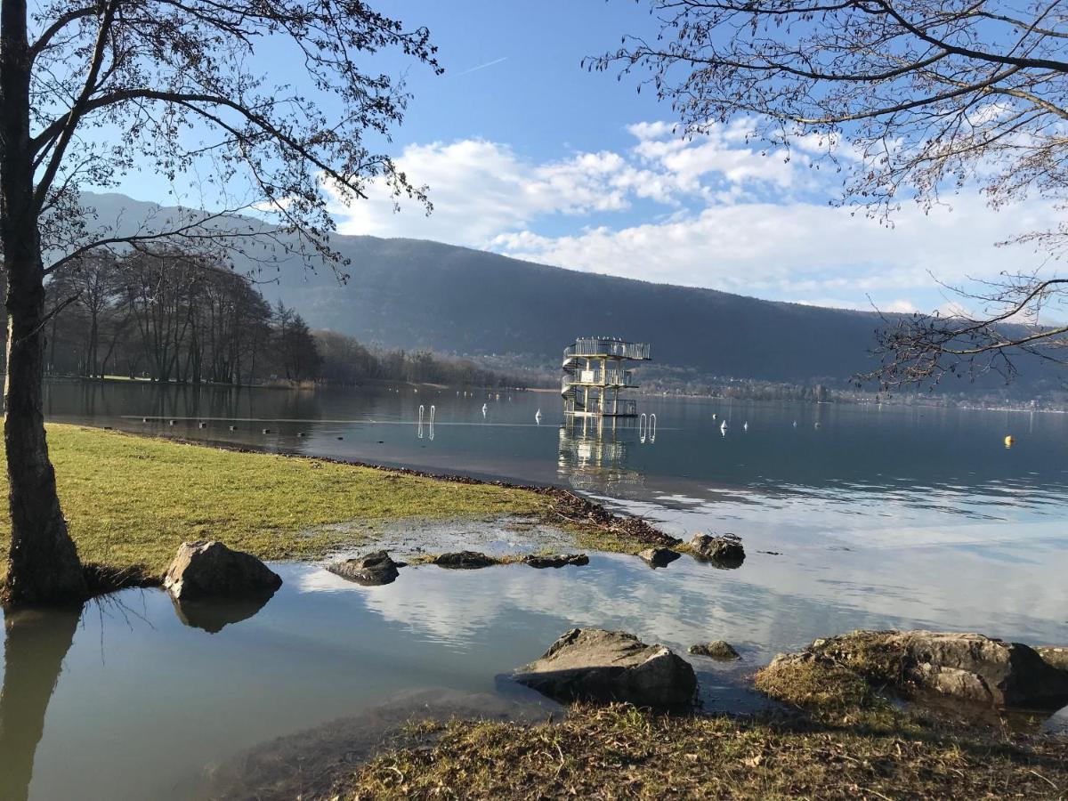 La Maison Du Port, Une Exclusivite Lla Selections By Location Lac Annecy サン・ジョリオ エクステリア 写真