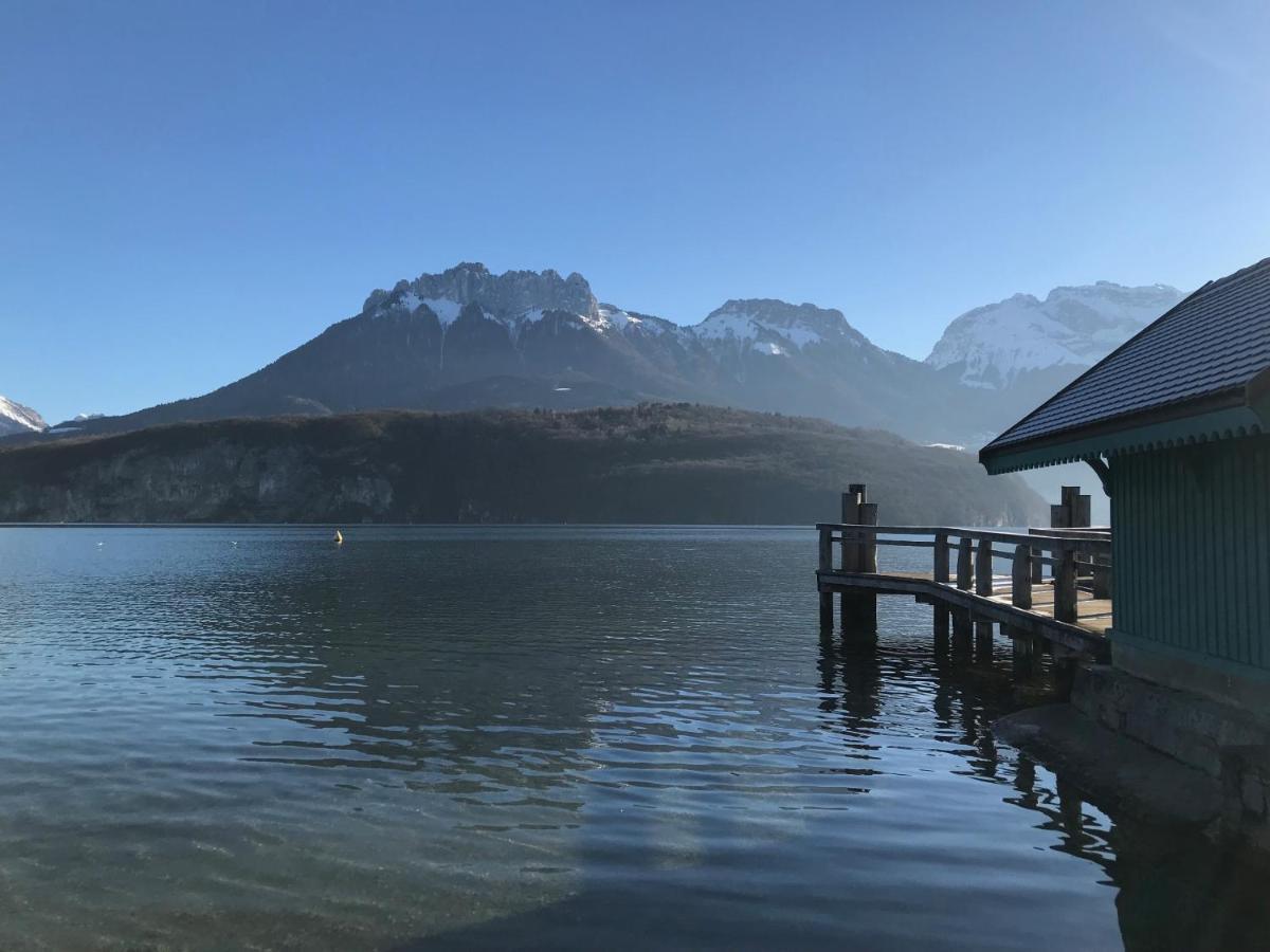 La Maison Du Port, Une Exclusivite Lla Selections By Location Lac Annecy サン・ジョリオ エクステリア 写真